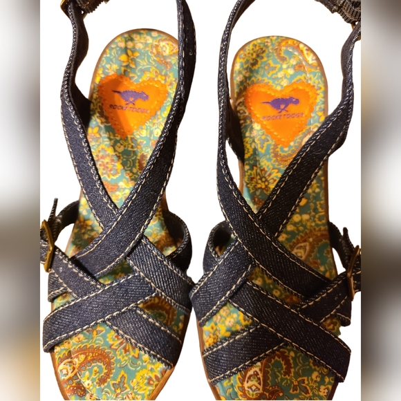 Rocket dog size 6M denim platform  heels - Picture 6 of 13